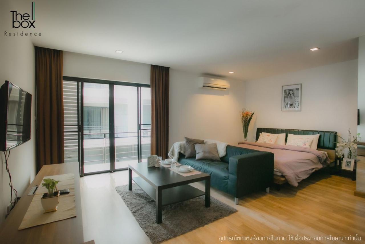 The Box Residence Bangkok Esterno foto